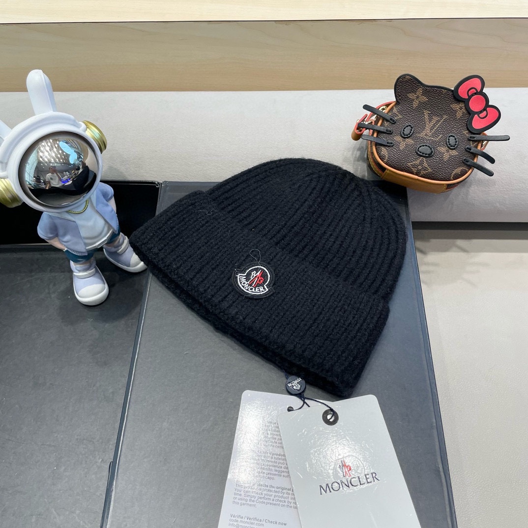 moncler秋冬户外纯色针织帽日系百搭显脸小保暖护耳堆堆帽套头毛线帽子女