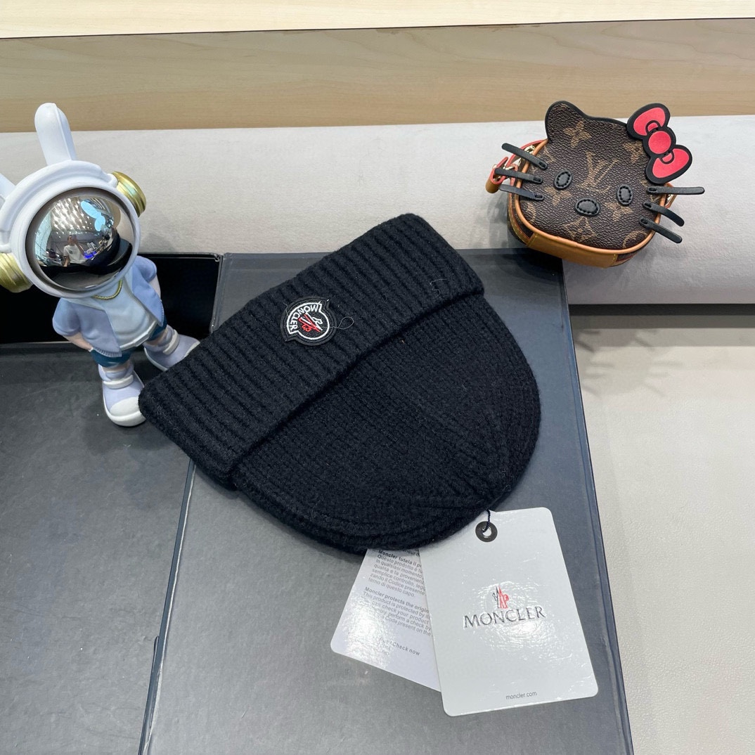 moncler秋冬户外纯色针织帽日系百搭显脸小保暖护耳堆堆帽套头毛线帽子女