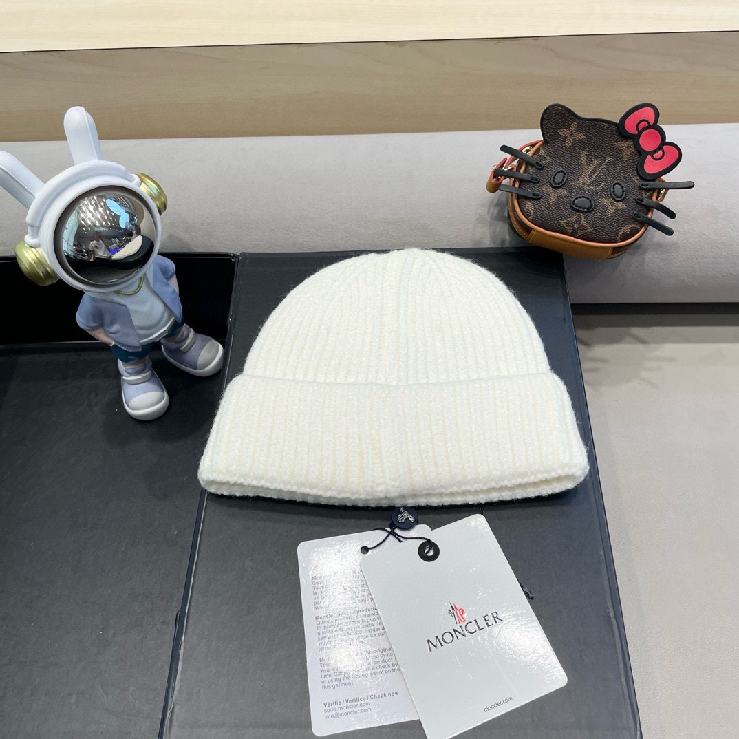 moncler秋冬户外纯色针织帽日系百搭显脸小保暖护耳堆堆帽套头毛线帽子女