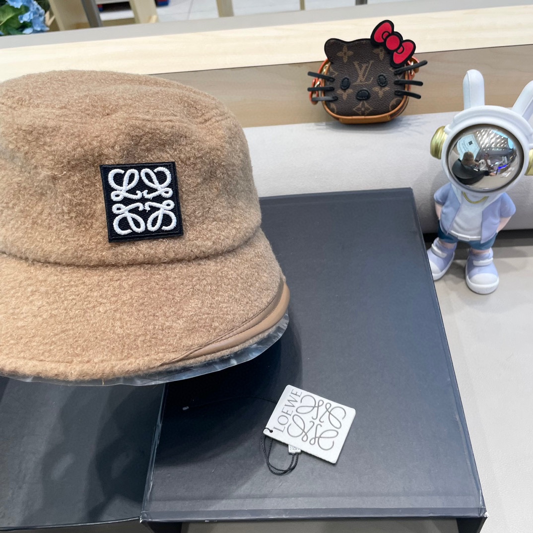 罗意威loewe春秋冬渔夫帽女新款针织百搭字母盆帽网红百搭遮阳显脸小水桶帽