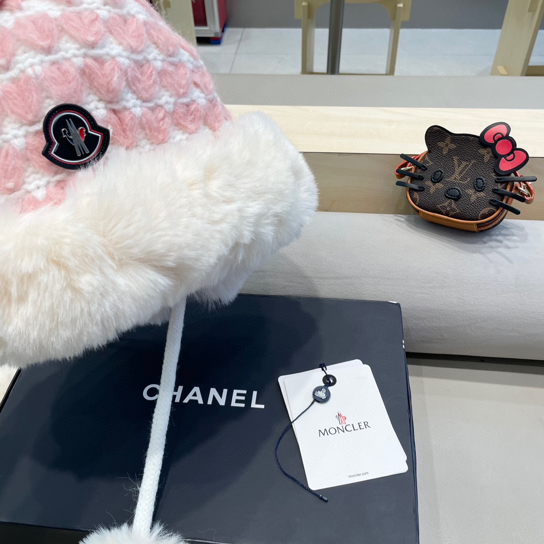 moncler毛绒绒爱心格纹流苏针织帽子女2024秋冬季加厚保暖户外防寒毛线帽