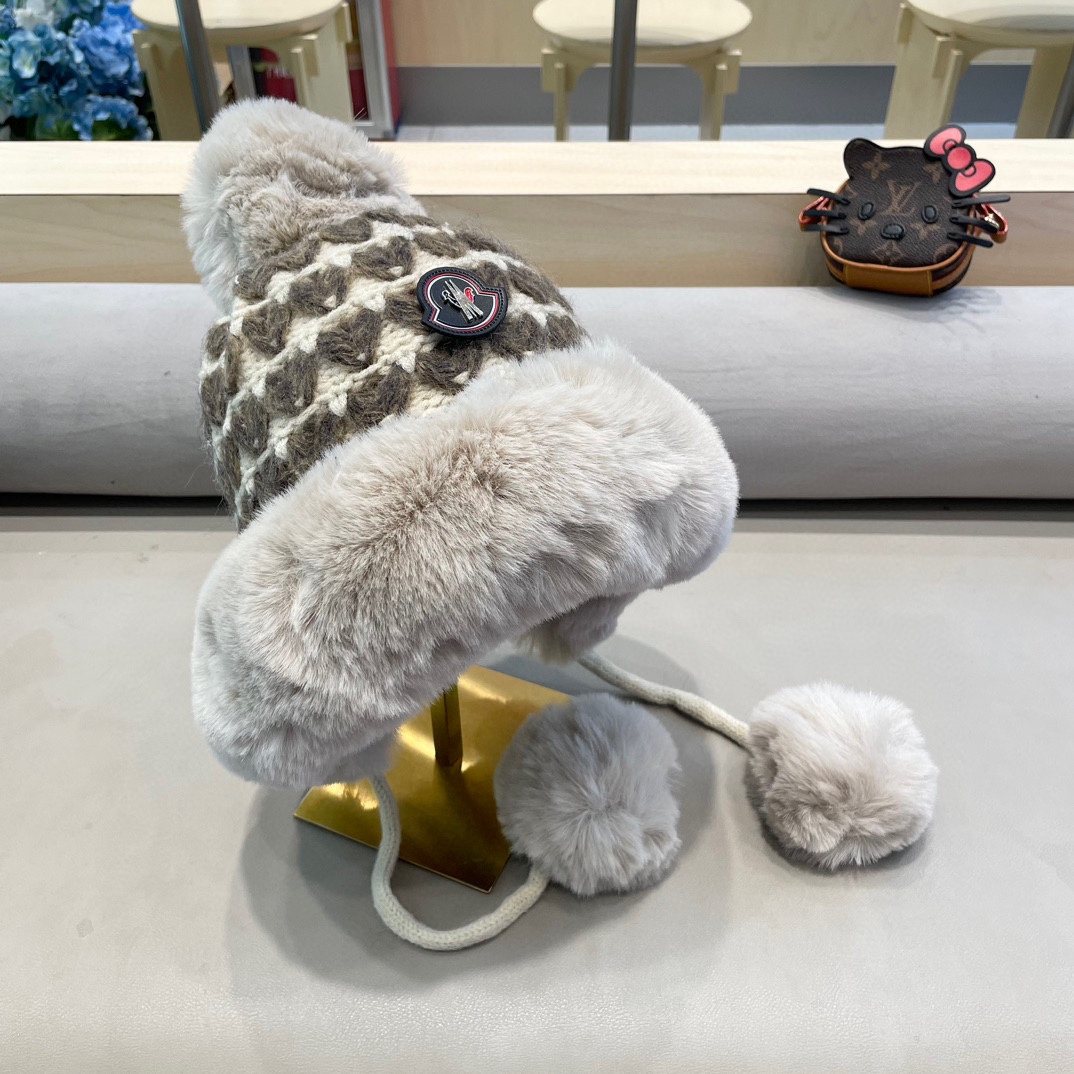 moncler毛绒绒爱心格纹流苏针织帽子女2024秋冬季加厚保暖户外防寒毛线帽