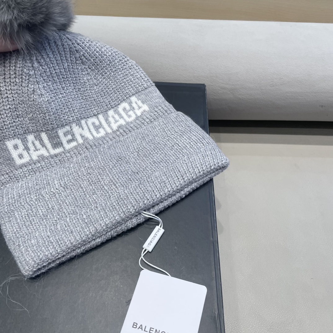 巴黎世家高版本👒巴黎世家👒现货Balenciaga巴黎世家官网品质（非市场普通货，留意细节哦）秋冬新款字