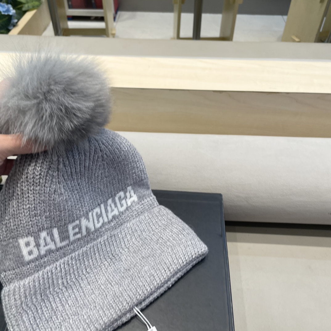 巴黎世家高版本👒巴黎世家👒现货Balenciaga巴黎世家官网品质（非市场普通货，留意细节哦）秋冬新款字