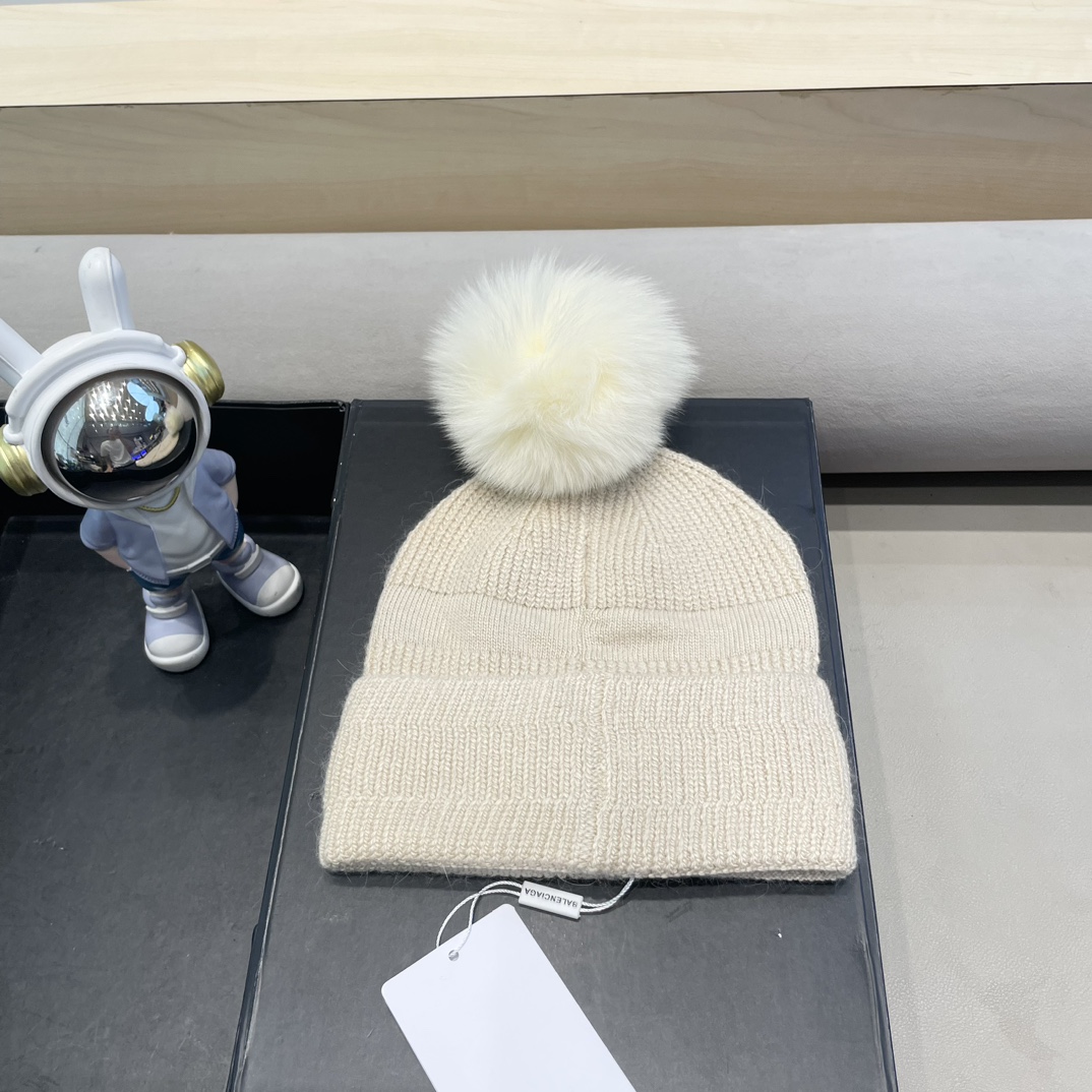 巴黎世家高版本👒巴黎世家👒现货Balenciaga巴黎世家官网品质（非市场普通货，留意细节哦）秋冬新款字