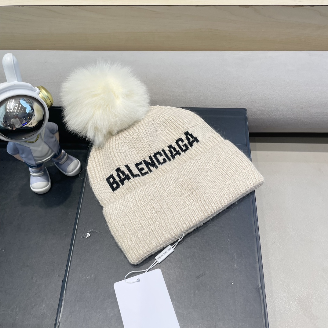 巴黎世家高版本👒巴黎世家👒现货Balenciaga巴黎世家官网品质（非市场普通货，留意细节哦）秋冬新款字