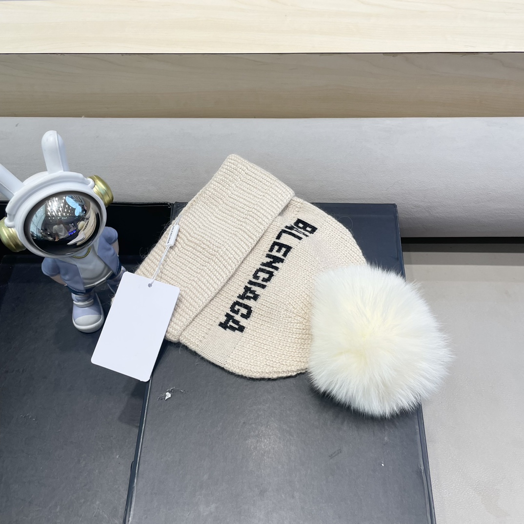 巴黎世家高版本👒巴黎世家👒现货Balenciaga巴黎世家官网品质（非市场普通货，留意细节哦）秋冬新款字