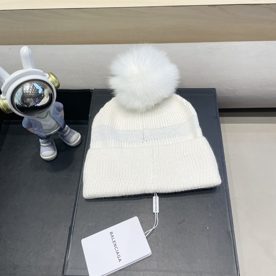 巴黎世家高版本👒巴黎世家👒现货Balenciaga巴黎世家官网品质（非市场普通货，留意细节哦）秋冬新款字