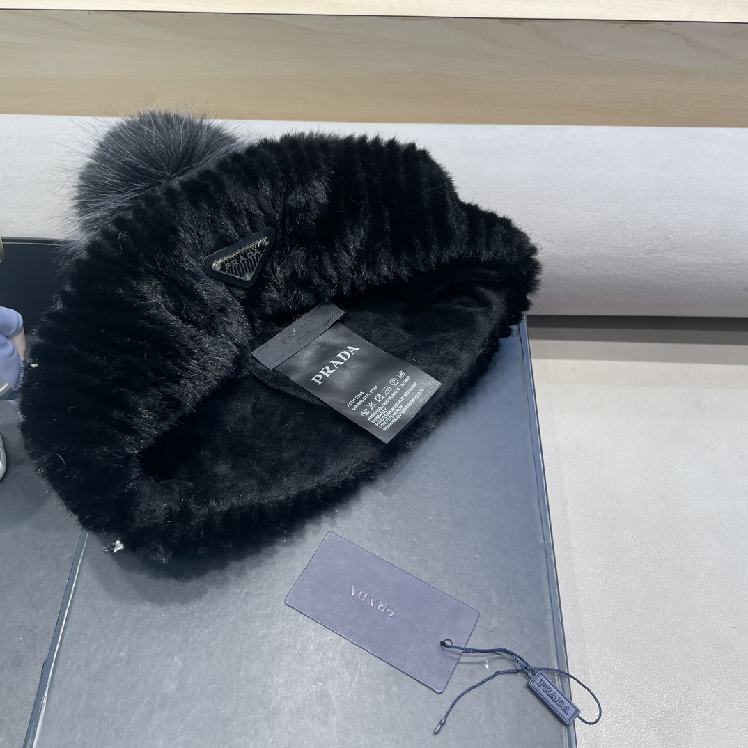 普拉达Prada毛绒宽松针织帽女韩版秋冬加厚保暖护耳显脸小毛线帽