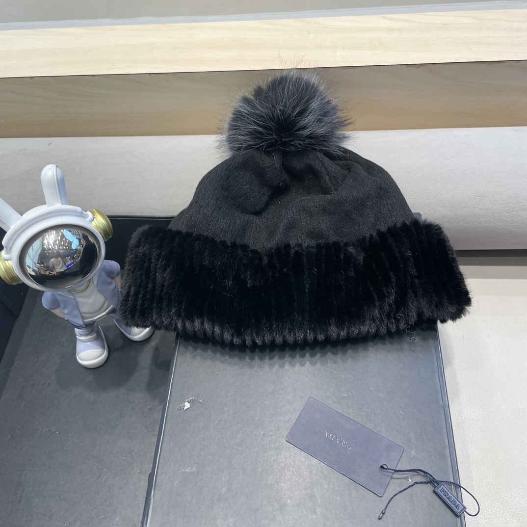 普拉达Prada毛绒宽松针织帽女韩版秋冬加厚保暖护耳显脸小毛线帽