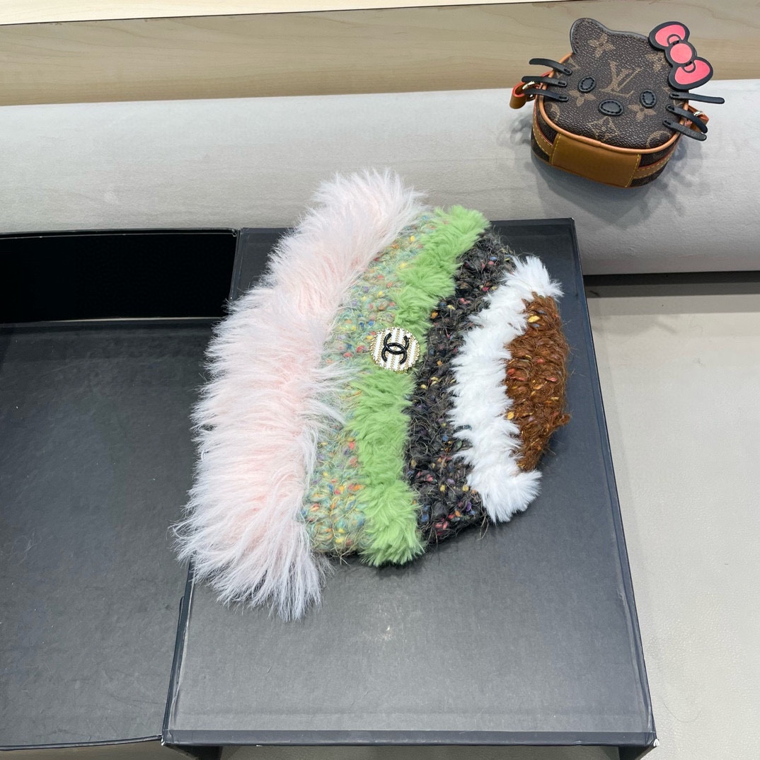 Chanel手工钩针毛线帽子女秋冬季新款撞色显脸小防寒保暖毛绒针织渔夫帽