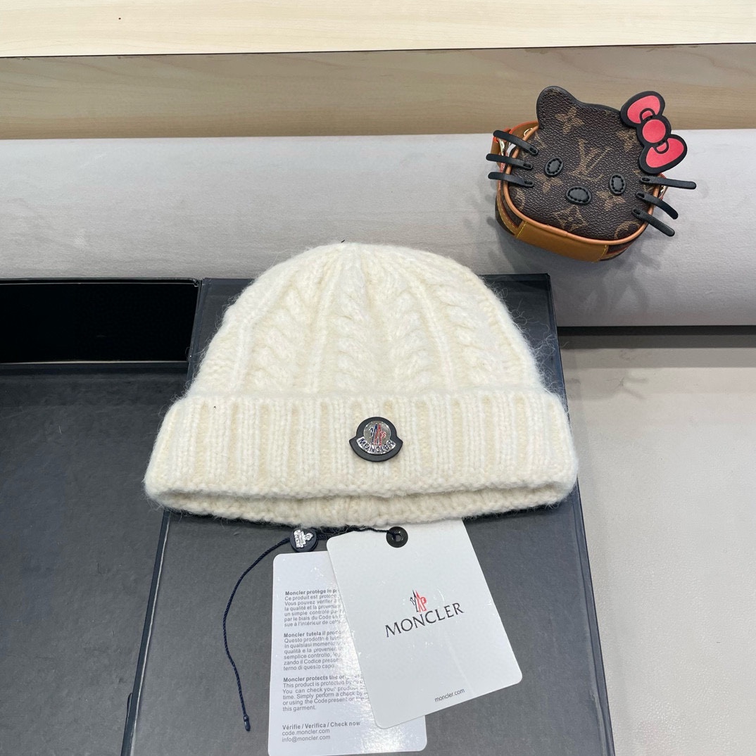 NO:215708,Moncler trendy brand autumn and winter wool hat versatile big head wool knitted hat internet celebrity face small warm ear protection hat fisherman hat baseball hat knitted hat, hat, christian louboutin, espadrilles, hats19860909moncler潮牌秋冬季蒙 口毛线帽百搭大头围羊毛针织帽网红显脸小保暖护耳帽帽子渔夫帽棒球帽针织帽,帽子,christian louboutin,espadrilles,hats,hat