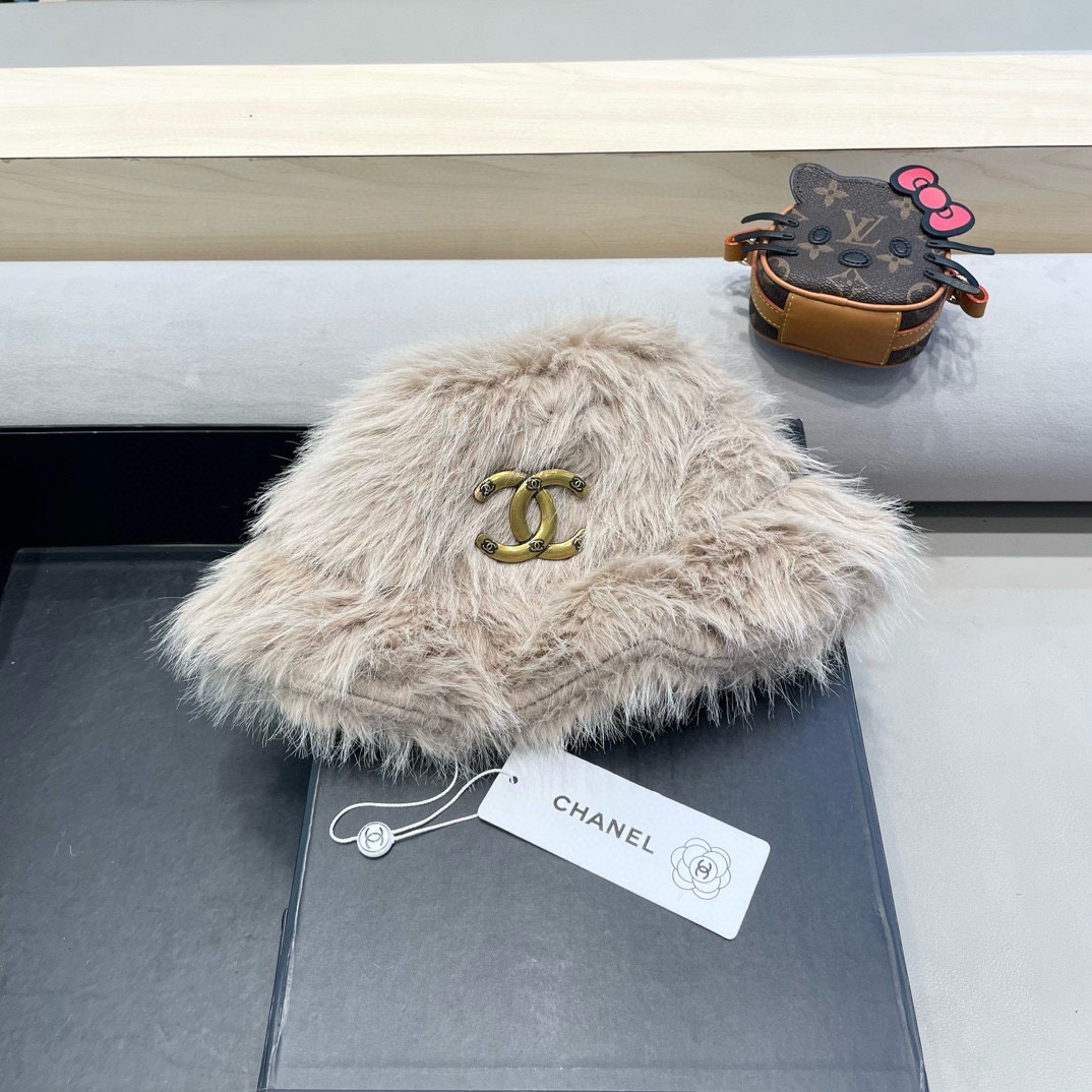 NO:215711,Chanel Altay Hemu Snow Mountain Fur Hat Women's Winter Warm Thick Plush Hat Coldproof Knitted Hat Western Sichuan Outdoor Hat Fisherman's Hat Baseball Hat Knitted Hats, Hats, Chanel, espadrilles, Hats19860909Chanel阿勒泰禾木雪山皮草帽子女冬季保暖加厚毛绒帽防寒针织帽川西户外帽子渔夫帽棒球帽针织帽,帽子,chanel,espadrilles,hats,hat