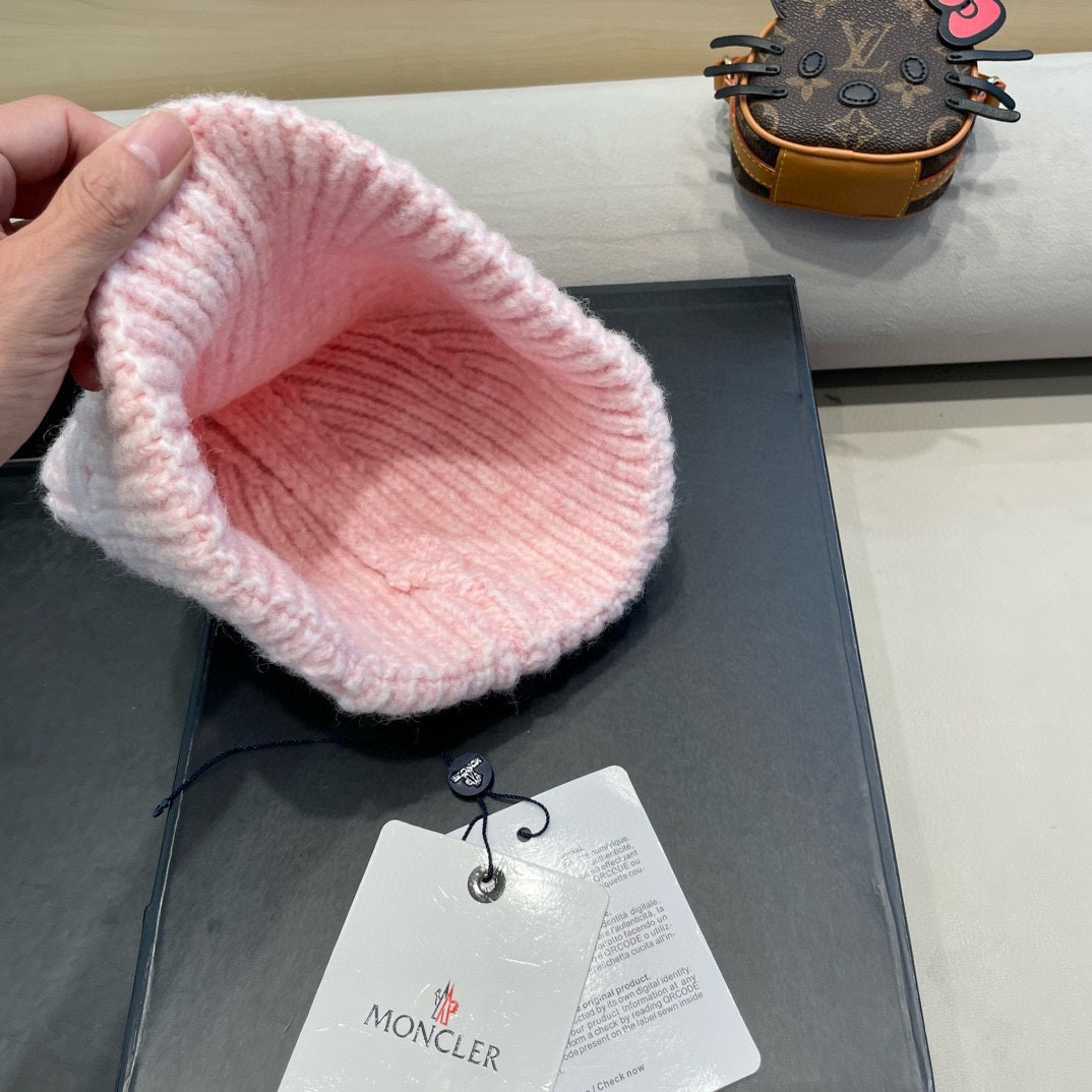Moncler蒙口2024年新款美式针织时尚潮流嘻哈冷帽粗线大头围毛线帽女