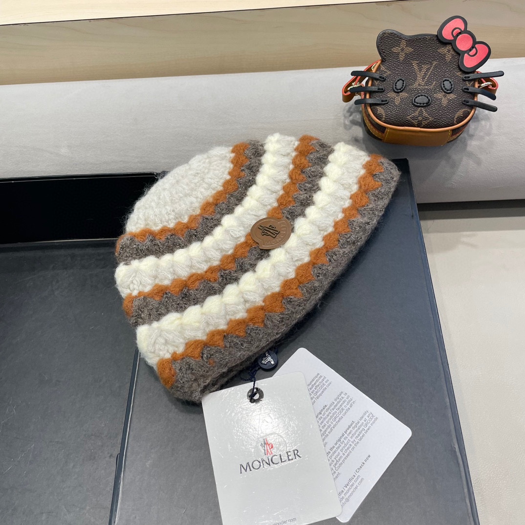 moncler条纹毛线帽子女款2024新款冬季保暖护耳洋气针织帽大头围百搭时尚