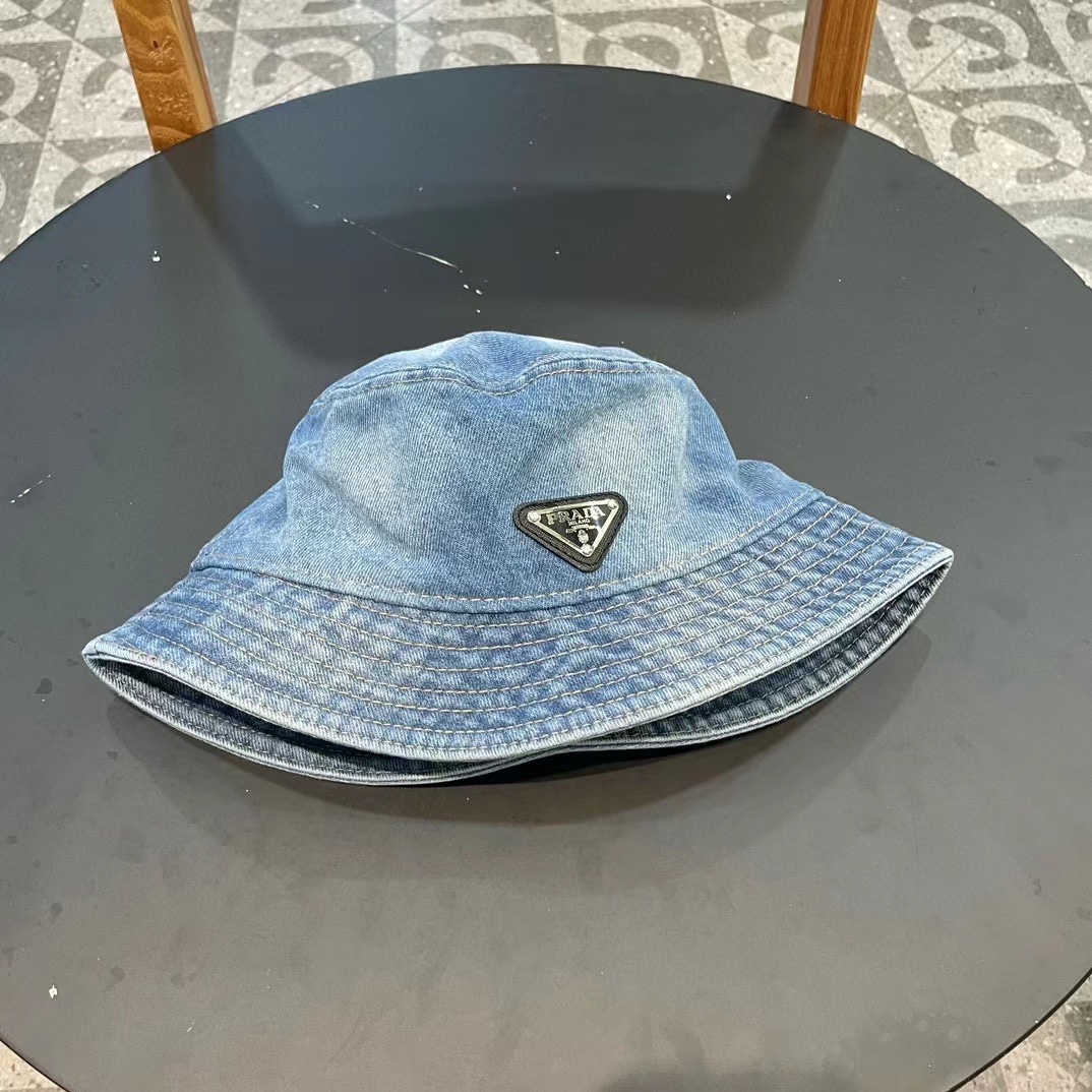 NO:215725,Pr@da Denim Triangle Fisherman's Hat Washing Bowl Color, Showing Same Style, Soft and Comfortable Fabric, versatile casual style, close your eyes!  Hat fisherman hat baseball hat knit hat, hat, prada, espadrilles, hats19860909Pr@da 普拉达牛仔布三角渔夫帽 洗水牛仔色,秀场同款,面料柔软舒适 百搭休闲款,闭眼入！帽子渔夫帽棒球帽针织帽,帽子,prada,espadrilles,hats,hat