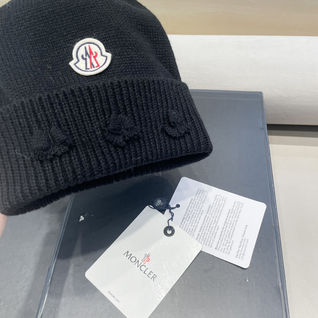 moncler 2024新款大头围红色毛线帽小众可爱蝴蝶结甜美冷帽秋冬保暖针织帽