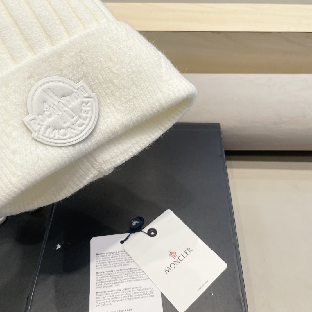 moncler 2024新款针织毛线帽女冬加绒保暖大头围帽子套头帽百搭毛球冷帽女