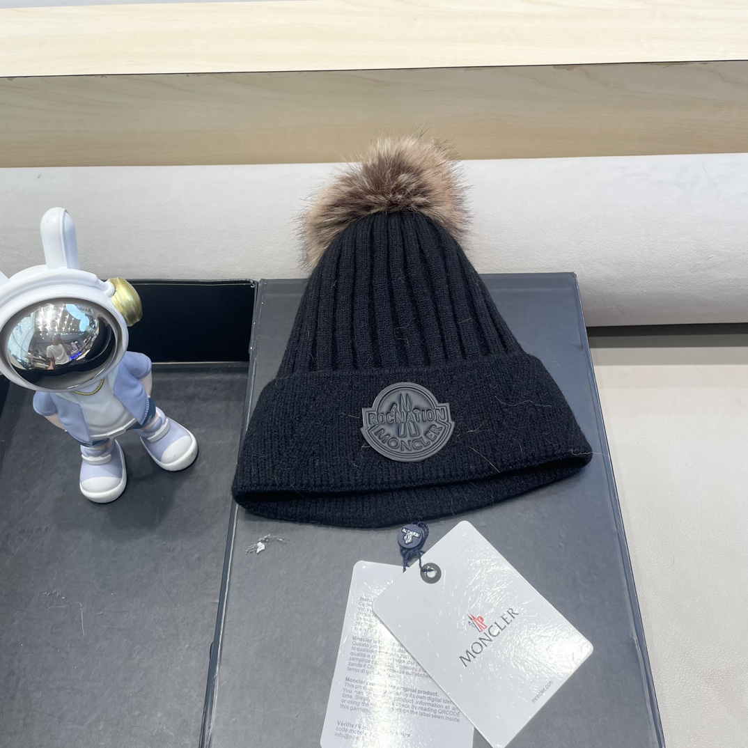 NO:215622,Moncler new knitted wool hat for women with winter plus velvet warm big head wing hat pullover hat versatile wool ball cold hat girl hat fisherman hat baseball hat knit hat, hat, christian louboutin, espadrilles,hats19860909moncler 新款针织毛线帽女冬加绒保暖大头围帽子套头帽百搭毛球冷帽女帽子渔夫帽棒球帽针织帽,帽子,christian louboutin,espadrilles,hats,hat