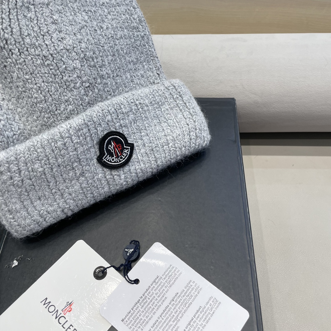 moncler定制款纯色兔毛针织帽秋冬毛线保暖帽子网红百搭防风显脸小堆堆帽