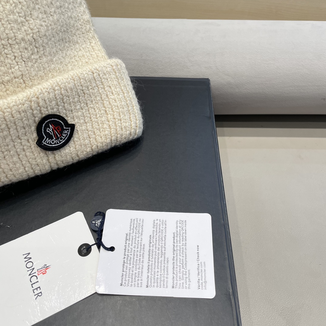 moncler定制款纯色兔毛针织帽秋冬毛线保暖帽子网红百搭防风显脸小堆堆帽