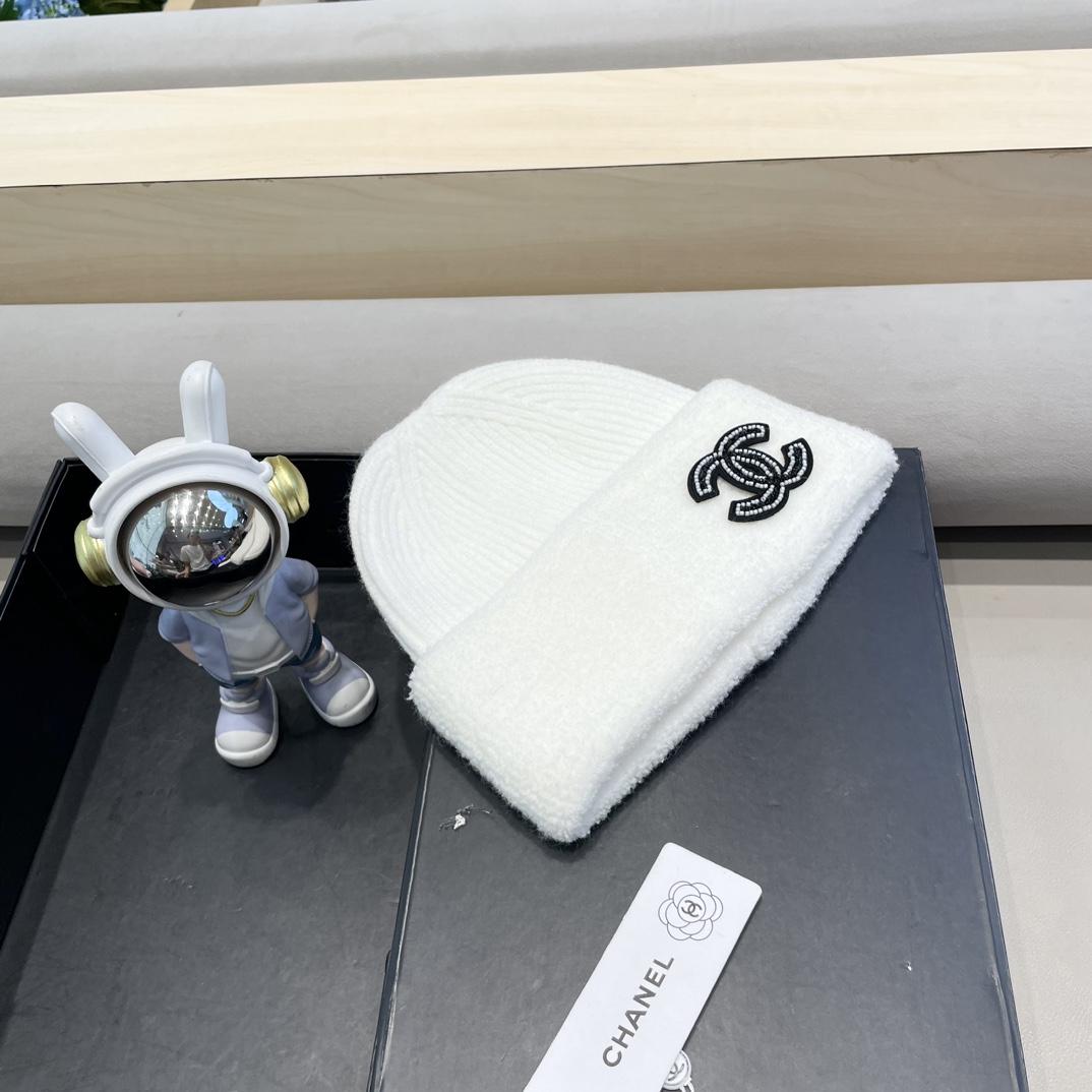 Chanel冬季帽子女毛绒边纯色保暖套头帽大头围显脸小防寒护耳针织毛线帽