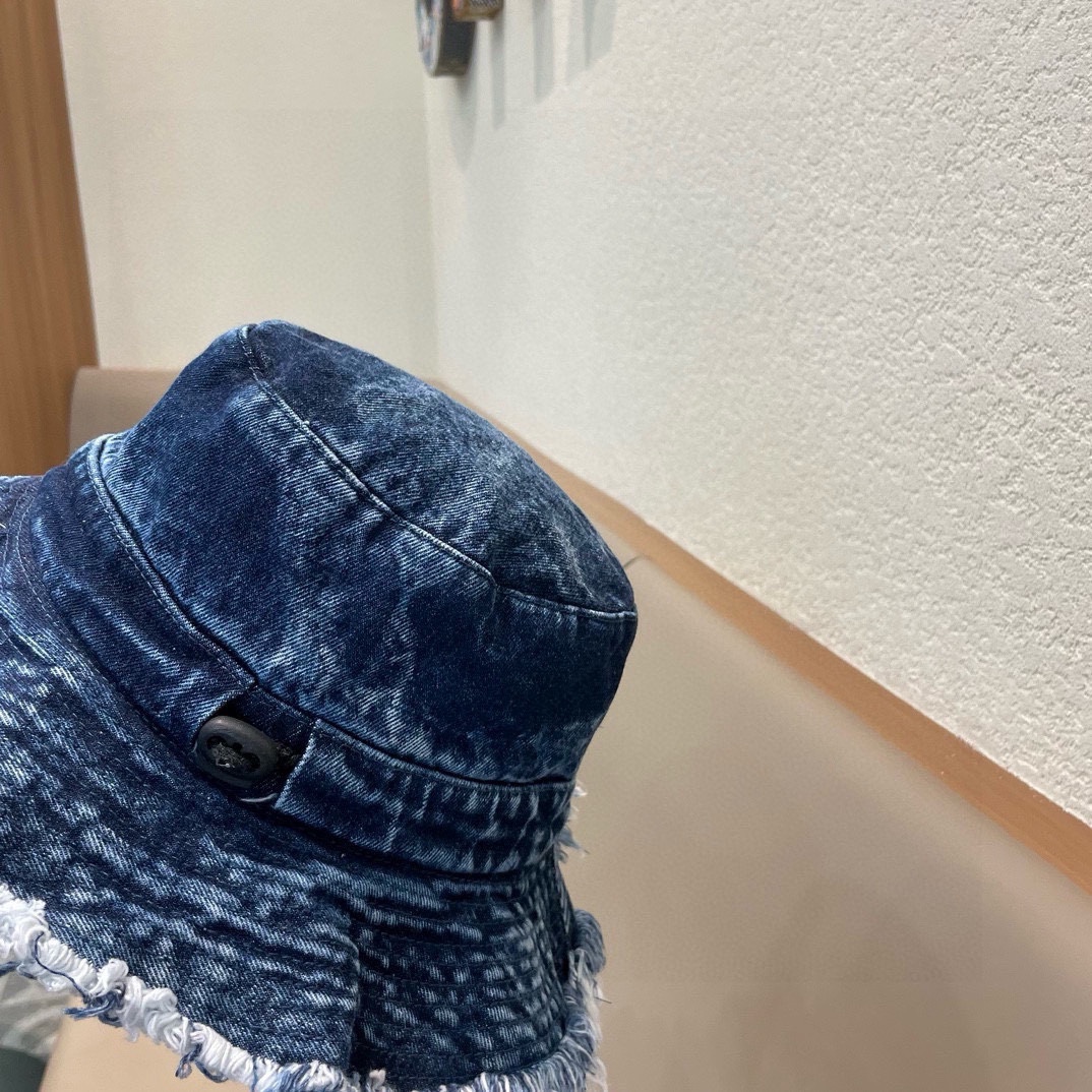  香奈儿Chanel2024新款磨毛水洗牛仔渔夫帽秋冬显脸小帽子男士蓝色复古做旧盆帽