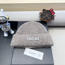 Chanel新款帽子男款秋冬灰黑色针织冷帽棉帽保暖大头毛线帽男冬季潮 Chanel新款帽子男款秋冬灰黑色针织冷帽棉帽保暖大头毛线帽男冬季潮