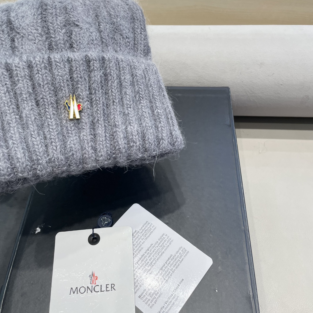 moncler兔毛帽子女秋冬天可爱日系加厚保暖针织帽百搭套头帽护耳毛线帽
