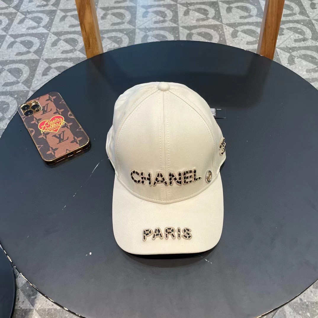 NO:228621,Chanel Chanel spring and summer denim baseball cap, must-have for traveling, super good match with hat, straw hat, fisherman hat, baseball cap, hat, chanel, chanel, espadrilles, hats19860909Chanel香奈儿春夏款牛仔棒球帽,出街必备超好搭配帽子草帽渔夫帽棒球帽,帽子,chanel,chanel,espadrilles,hats,hat