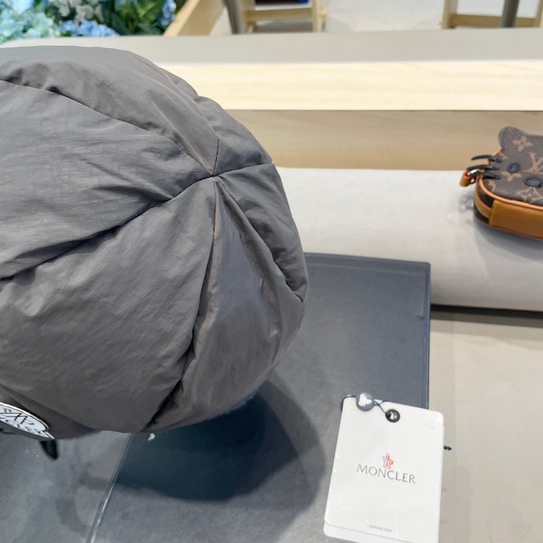 moncler东北雷锋帽秋冬季户外骑电动车防寒保暖护耳帽大头围羽绒棉帽子潮
