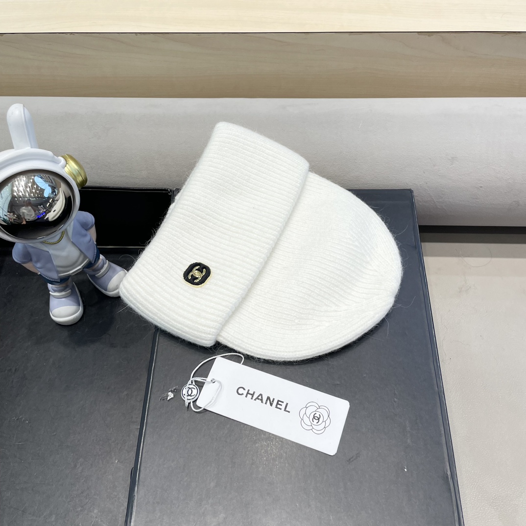 Chanel毛线帽子女秋冬季保暖加绒加厚套头护耳针织帽大头围韩版百搭冷帽