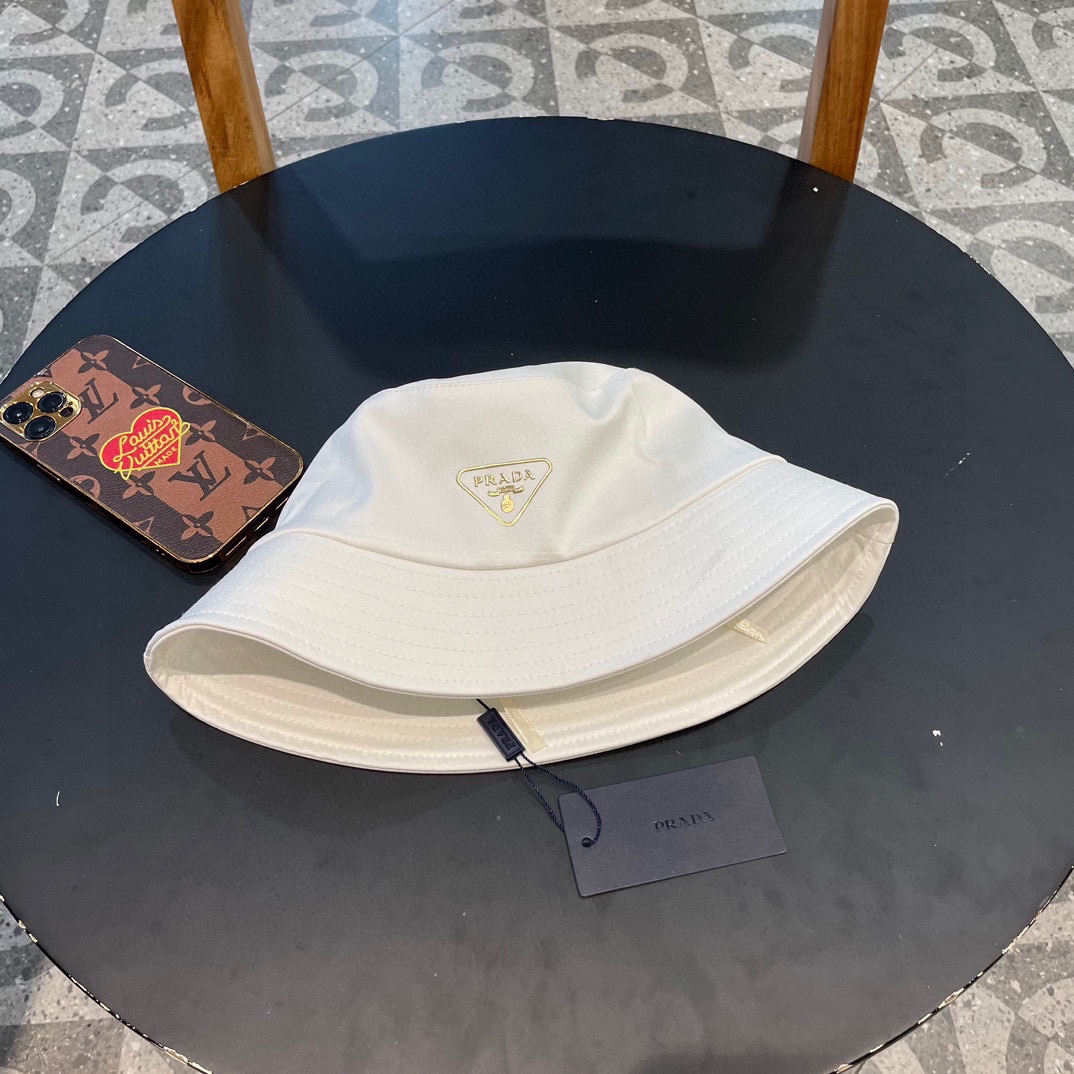 NO:216006,RADA Prada] New triangle fisherman's hat, big brand model is super easy to match, buy it now!  Hat fisherman hat baseball hat knit hat, hat, prada, espadrilles, hats19860909RADA普拉达】新款三角标渔夫帽,大牌款超好搭配,赶紧入手！帽子渔夫帽棒球帽针织帽,帽子,prada,espadrilles,hats,hat