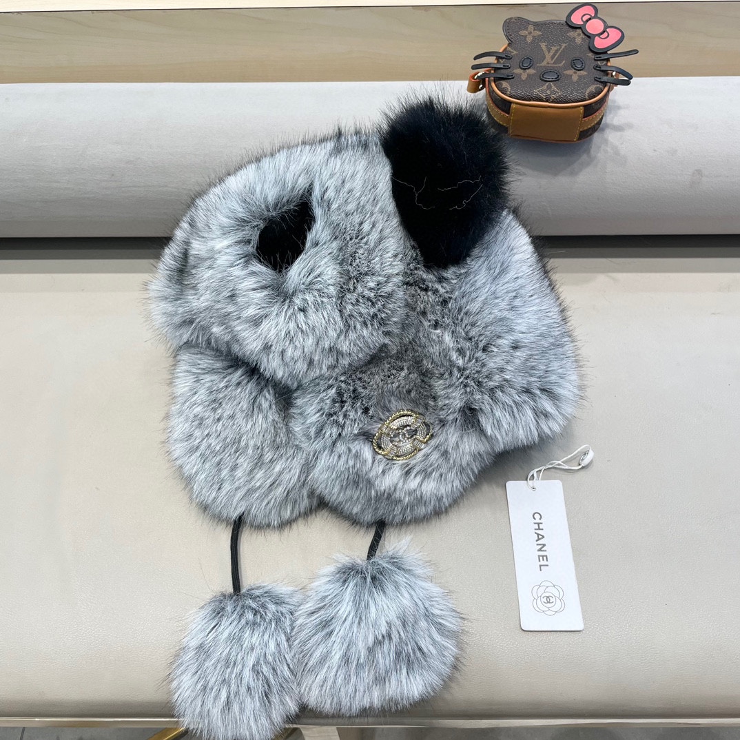 NO:215917,Chanel Chanel cute panda plush hat for women in autumn and winter outfit thickened cold and windproof warm ear protection hat pullover hat showing face small hat fisherman hat baseball hat knit hat, hat, chanel, chanel, espadrilles, hats19860909Chanel香奈儿可爱熊猫毛绒帽子女秋冬穿搭加厚防寒防风保暖护耳帽套头帽显脸小帽子渔夫帽棒球帽针织帽,帽子,chanel,chanel,espadrilles,hats,hat
