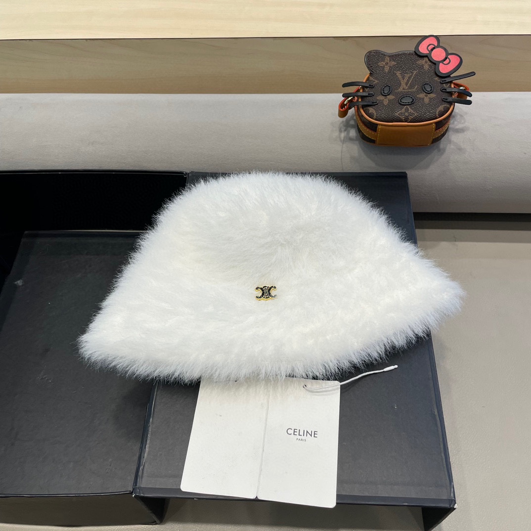 NO:215919,Celine Celine women autumn and winter rabbit-haired fisherman hat popular plush bucket hat big head circumference face small basin hat fisherman hat baseball hat knit hat, hat, celine, espadrilles, hats19860909塞琳Celine女秋冬兔毛渔夫帽爆款毛绒水桶帽大头围显脸小盆帽帽子渔夫帽棒球帽针织帽,帽子,celine,espadrilles,hats,hat
