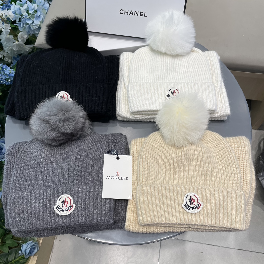 NO:215940,MonCLER Classic Hat Set!  Hat scarf!  Quality with fox fur ball cashmere rabbit velvet!  It’s super comfortable~ A young lady in winter~ You’re just a short set of hats this winter~ It’s warm and fashionable!  Universal style for men and women! Can be used as a couple style!  Complete anti-counterfeiting label hanging cards!  Many styles, welcome to choose!! Hats, fisherman hats, baseball hats, knit hats, hats, christian louboutin, Moncler, espadrilles, hats19860909蒙口MONCLER 经典套装帽子！帽子围巾！配狐狸毛球羊绒兔绒品质！暖暖哒超级舒服～冬日小姐姐减龄神器哦～这个冬天你就差这么一套套装帽子啦～又保暖又时尚！男女通用款!可以做情侣款！防伪标签吊卡齐全！多多款式,欢迎选择!!帽子渔夫帽棒球帽针织帽,帽子,christian louboutin,Moncler,espadrilles,hats,hat