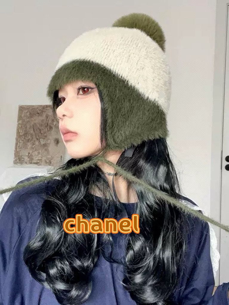 Chanel甜美少女撞色毛线帽女护耳显脸小球球针织帽秋冬绑带保暖毛绒帽子