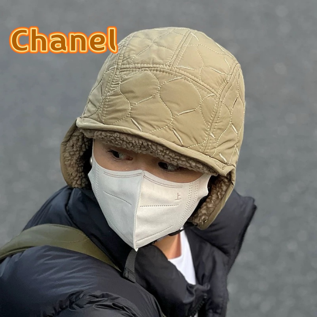 Chanel双面戴羊羔毛绒雷锋帽女冬季加厚保暖护耳帽子户外滑雪骑车飞行帽