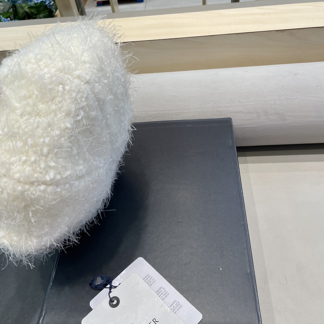 moncler贝雷帽女秋冬2024新款韩系气质羊毛画家蓓蕾帽显脸小八角帽