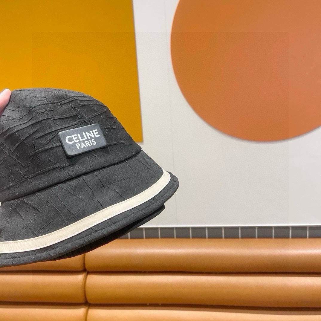  【CELINE赛琳】春新款小桶帽渔夫帽，凯旋门元素超好搭配，出街单品