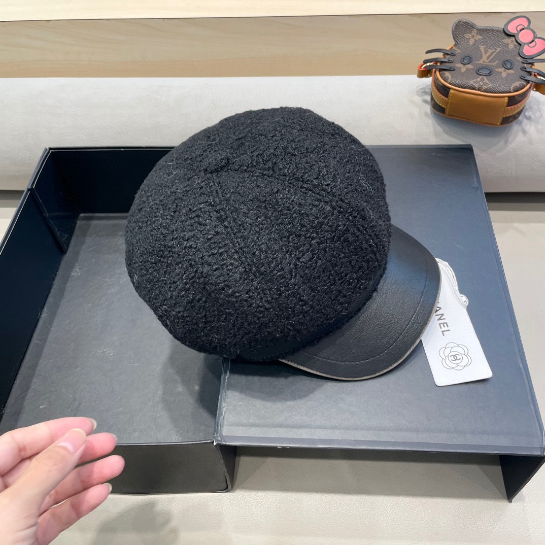 Chanel香奈儿羊羔绒八角帽女秋冬季毛加厚保暖鸭舌帽英伦复古潮流贝雷帽 ht