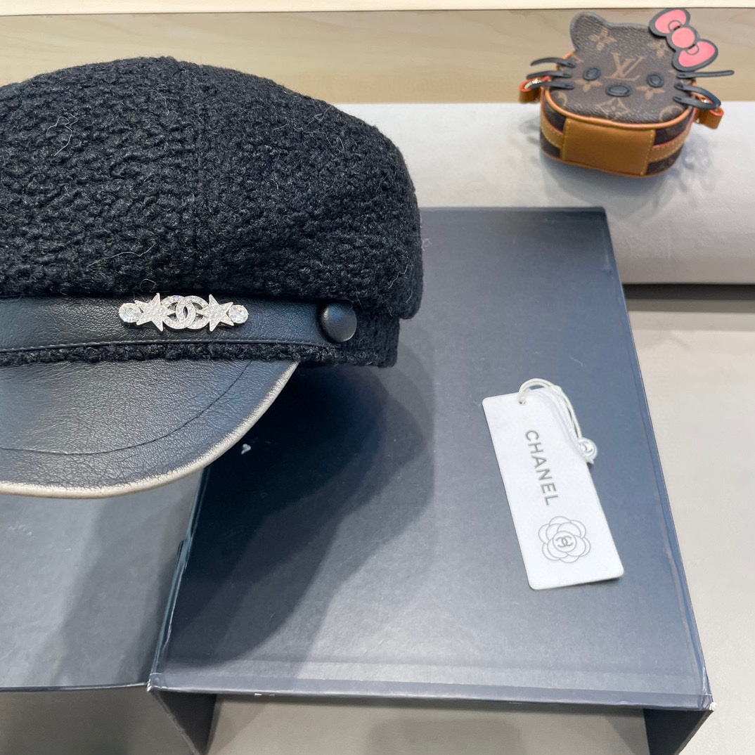 Chanel香奈儿羊羔绒八角帽女秋冬季毛加厚保暖鸭舌帽英伦复古潮流贝雷帽 ht