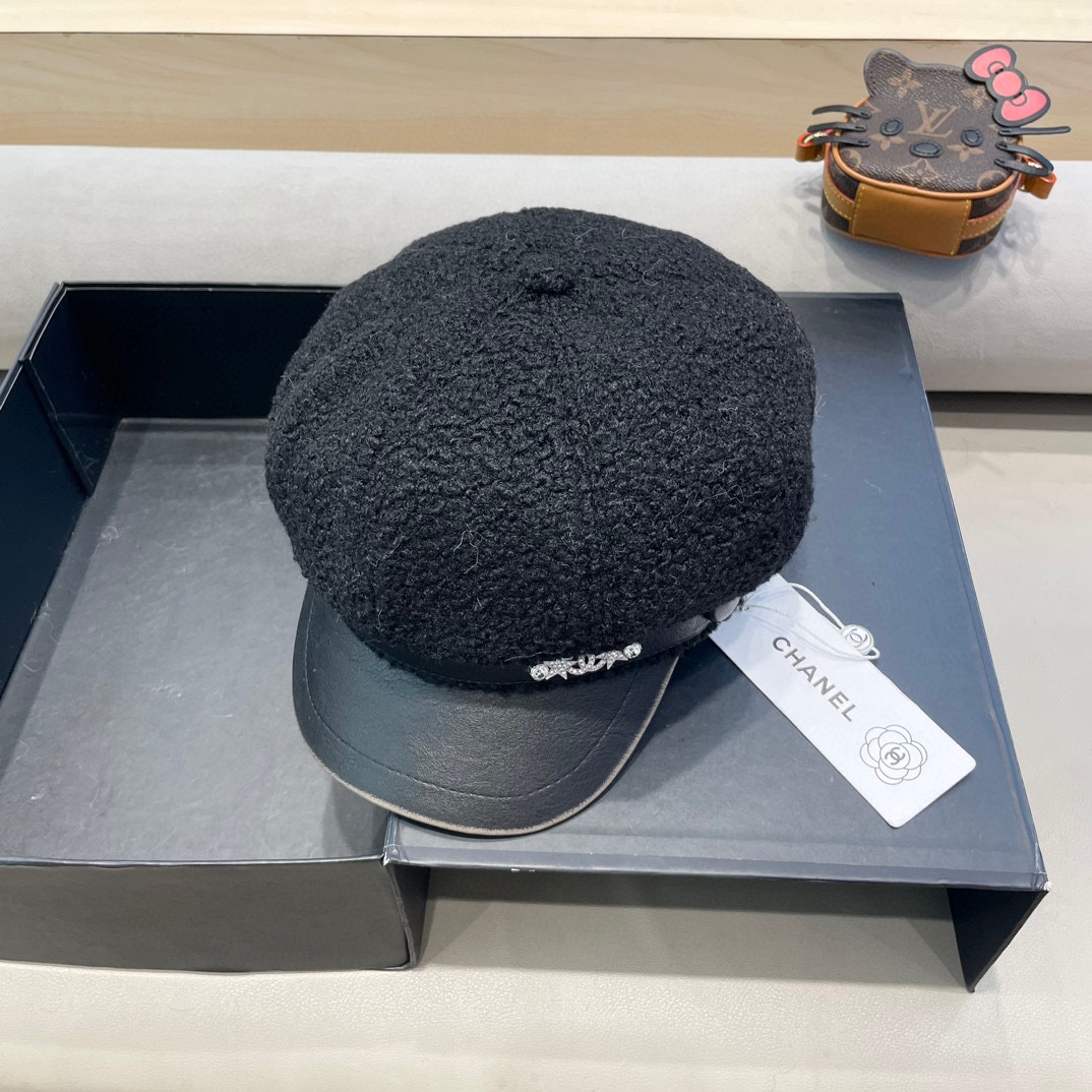 Chanel香奈儿羊羔绒八角帽女秋冬季毛加厚保暖鸭舌帽英伦复古潮流贝雷帽 ht