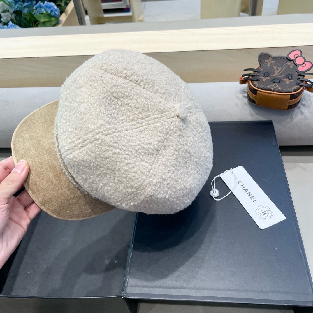 Chanel香奈儿羊羔绒八角帽女秋冬季毛加厚保暖鸭舌帽英伦复古潮流贝雷帽 ht