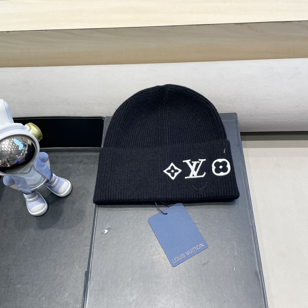 lv路易威登秋冬新款L家字母刺绣针织帽欧美外贸时尚百搭毛线帽秋冬保暖冷帽