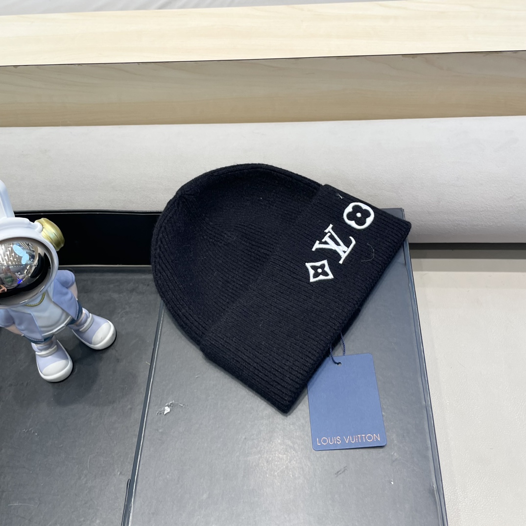 lv路易威登秋冬新款L家字母刺绣针织帽欧美外贸时尚百搭毛线帽秋冬保暖冷帽