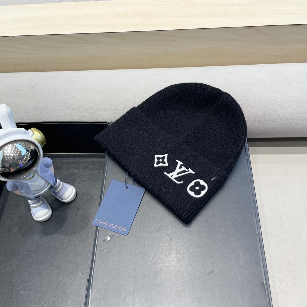 lv路易威登秋冬新款L家字母刺绣针织帽欧美外贸时尚百搭毛线帽秋冬保暖冷帽