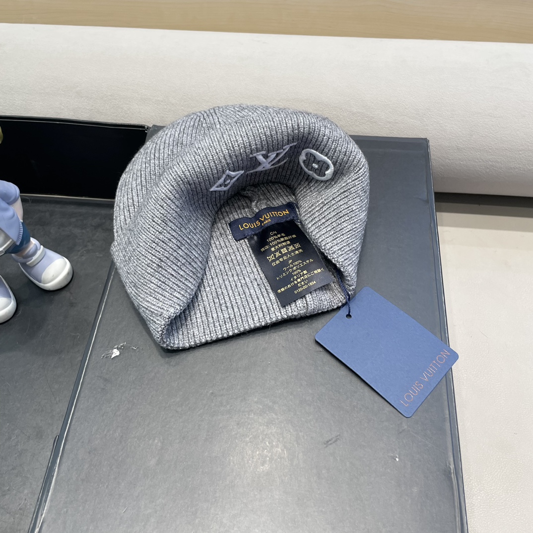 lv路易威登秋冬新款L家字母刺绣针织帽欧美外贸时尚百搭毛线帽秋冬保暖冷帽