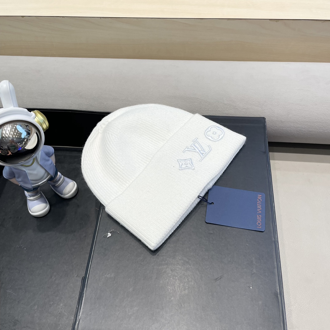 lv路易威登秋冬新款L家字母刺绣针织帽欧美外贸时尚百搭毛线帽秋冬保暖冷帽