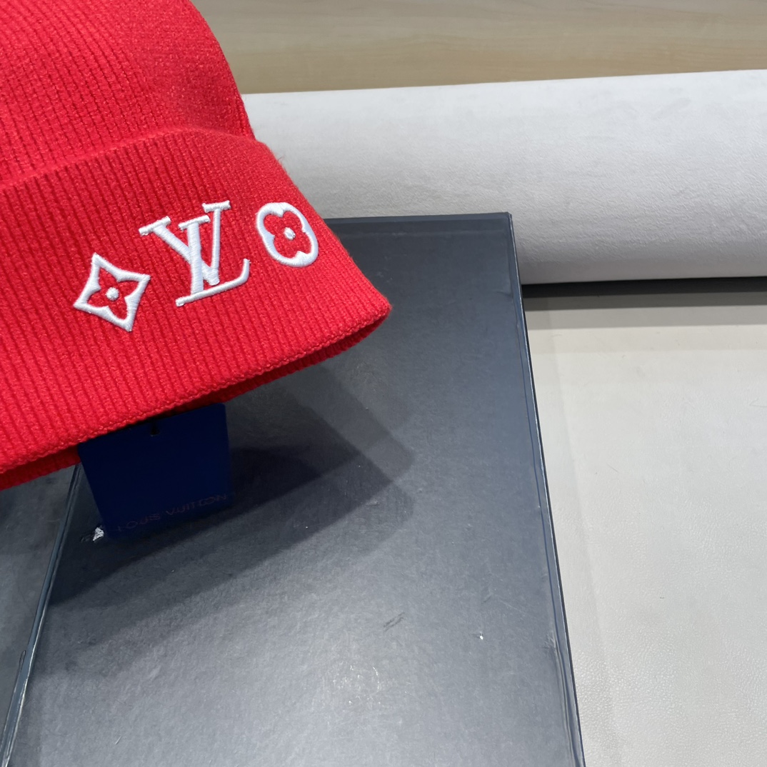 lv路易威登秋冬新款L家字母刺绣针织帽欧美外贸时尚百搭毛线帽秋冬保暖冷帽